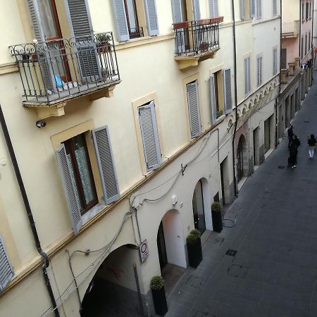 Residenza Mazzini 福利尼奥 外观 照片