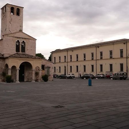 Residenza Mazzini 福利尼奥 外观 照片